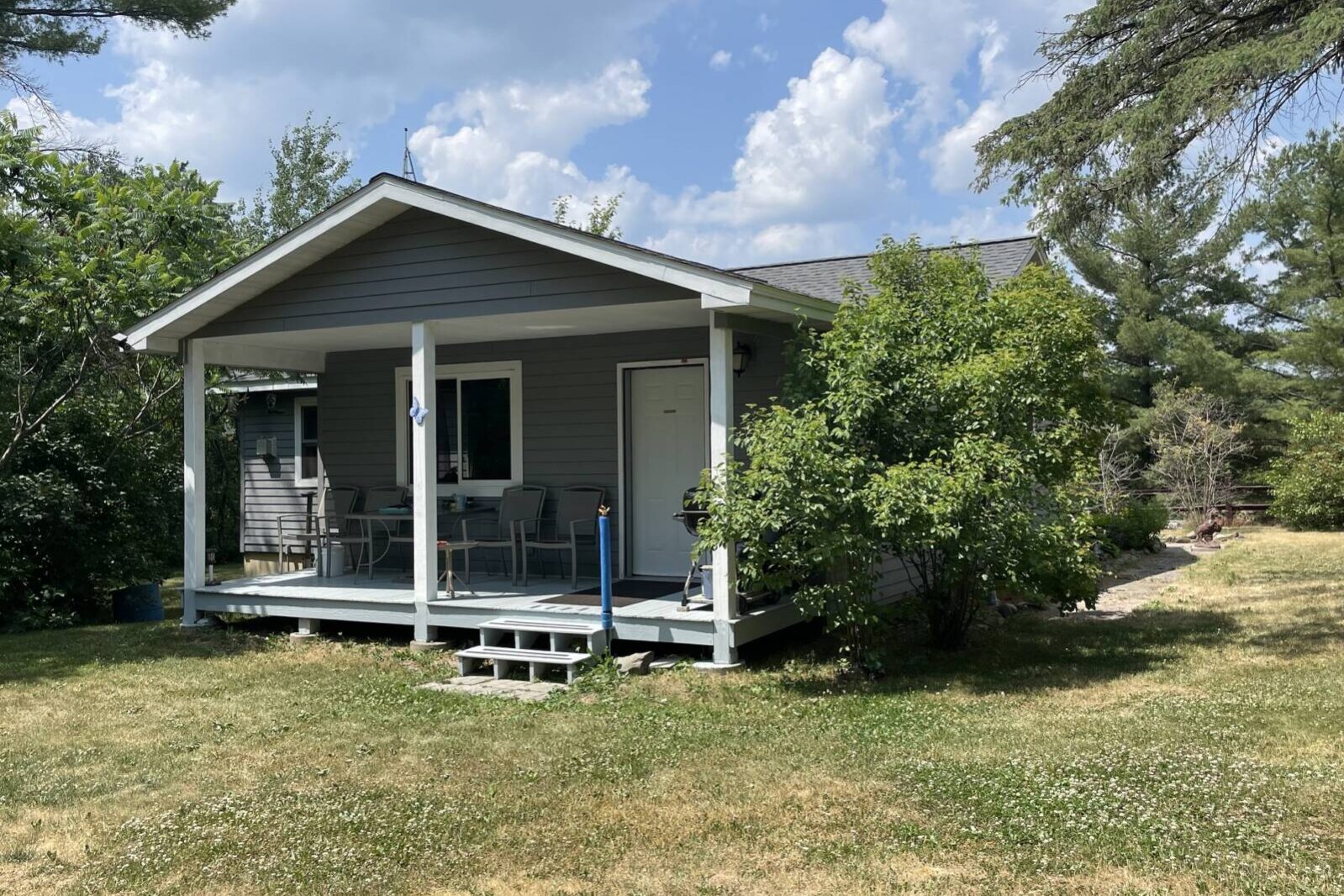 N3368 New Knapp Road Shell Lake, WI 54871 Danielle VanBuskirk